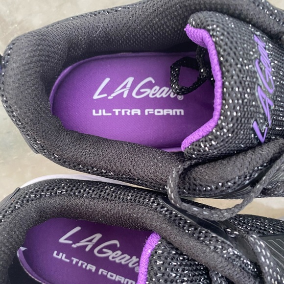 la gear Shoes Brand New La Gear Ultra Form Sneakers Poshmark
